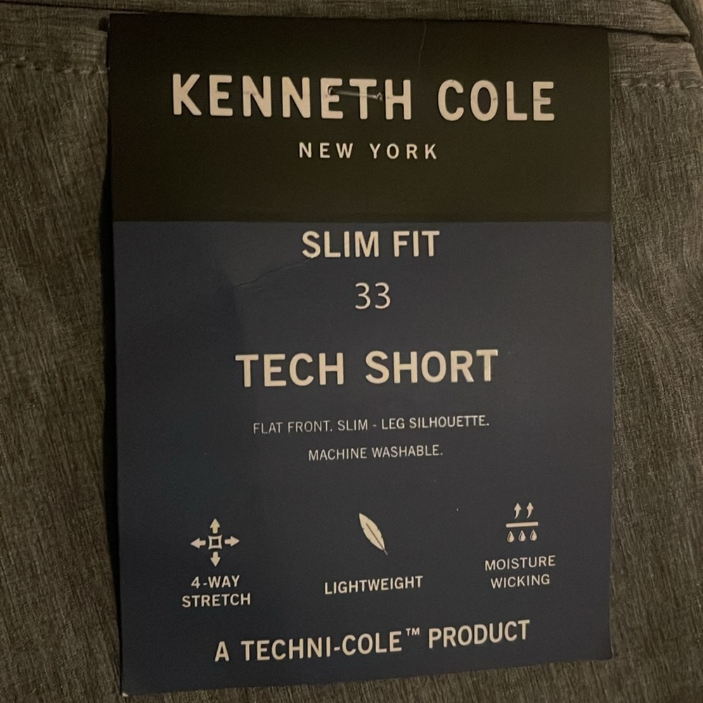 Kenneth Cole Short - Picture 3 of 5